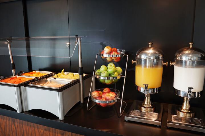 Dining Photos