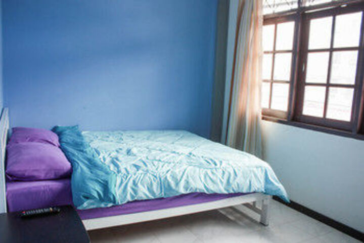 Room 25 of 36