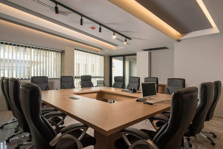 Business Center 140 of 147