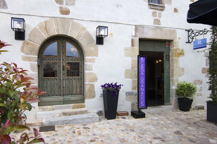 Exterior of Casa Granados Boutique Hotel