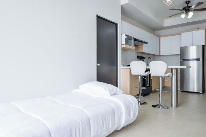 Room 11 of 126