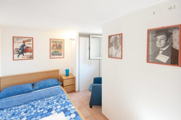 Room 51 of 59