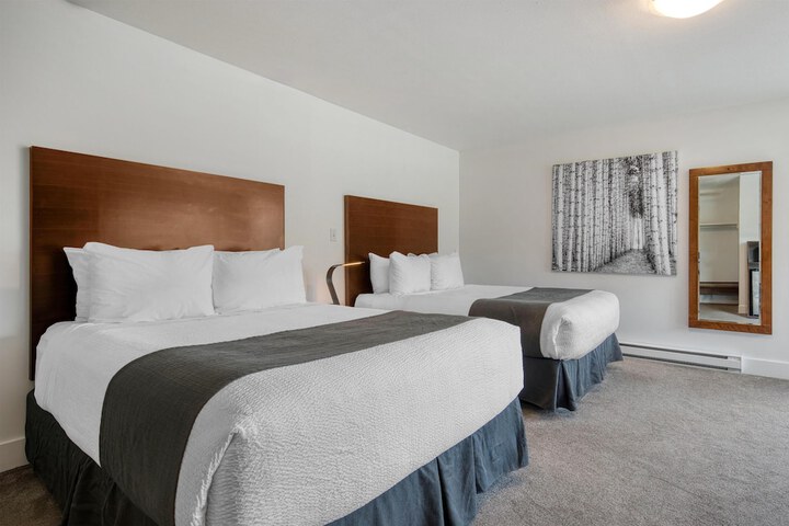 Room 15 of 34