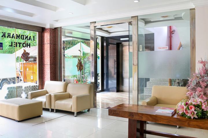 Landmark Hotel