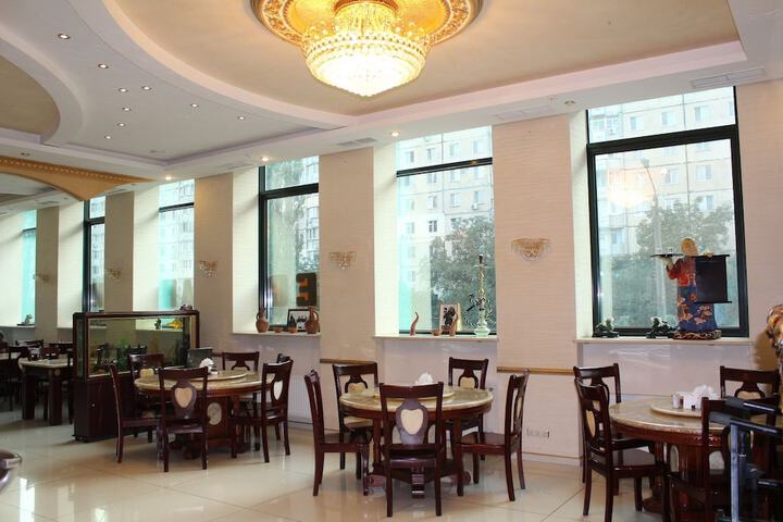 Dining 9 of 9