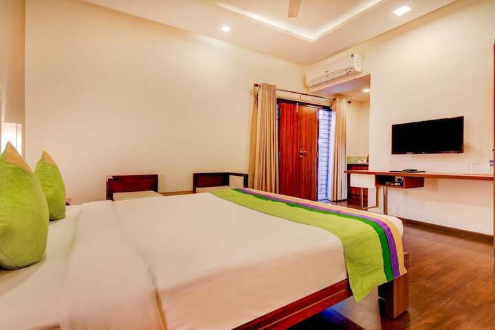Room 14 of 51