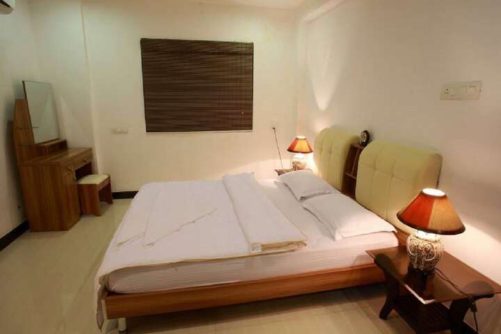 Room 22 of 61