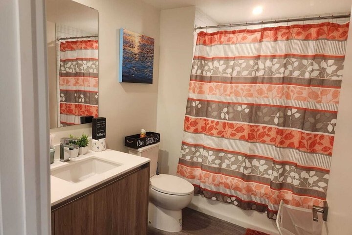 Room 4 of 48
