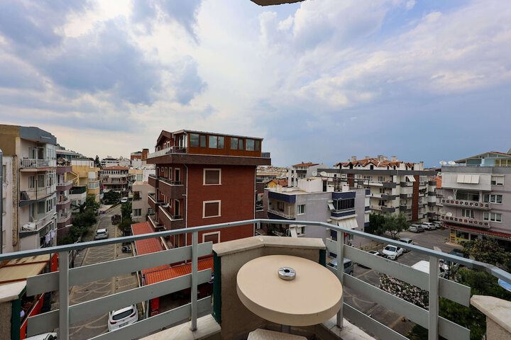 Terrace/Patio 97 of 102
