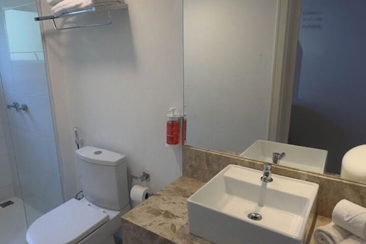 Room 97 of 158