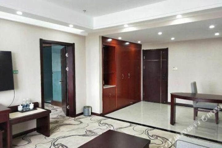 Xinghai Hotel