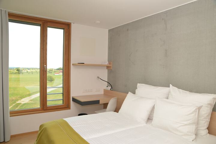 Room 5 of 49
