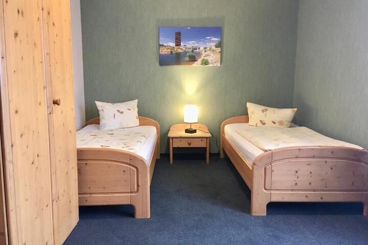 Room 3 of 16