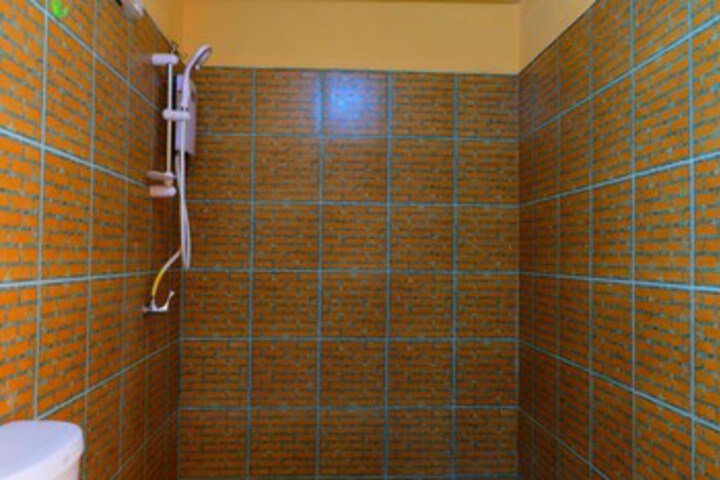 Room 5 of 20