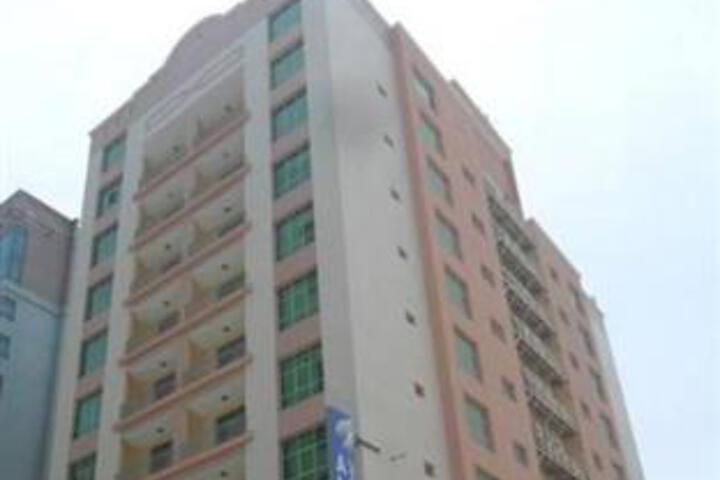 Hotel 3 of 5