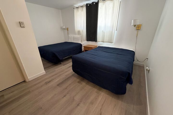 Room 3 of 18