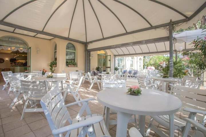 Terrace/Patio 19 of 22