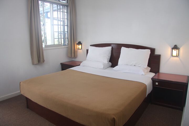Room 5 of 58