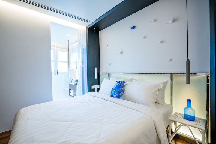 Room 15 of 67