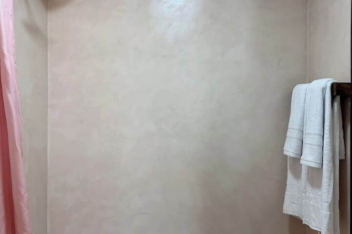 Room 40 of 51