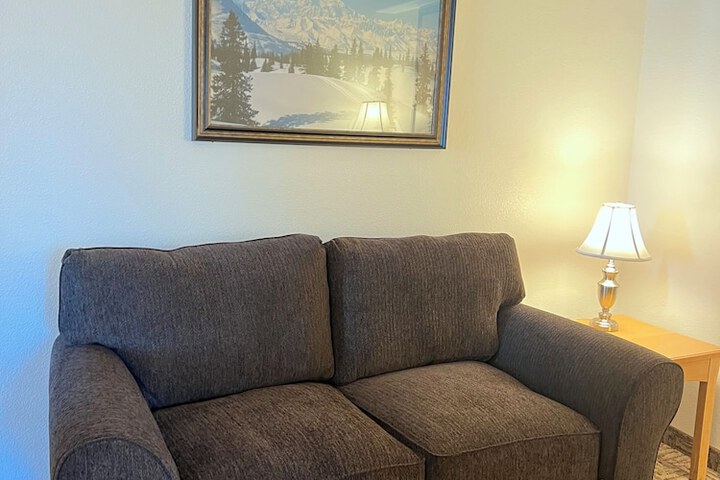 Room 42 of 69