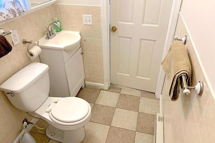 Room 44 of 61
