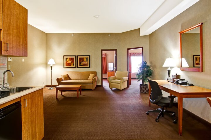Room 10 of 44