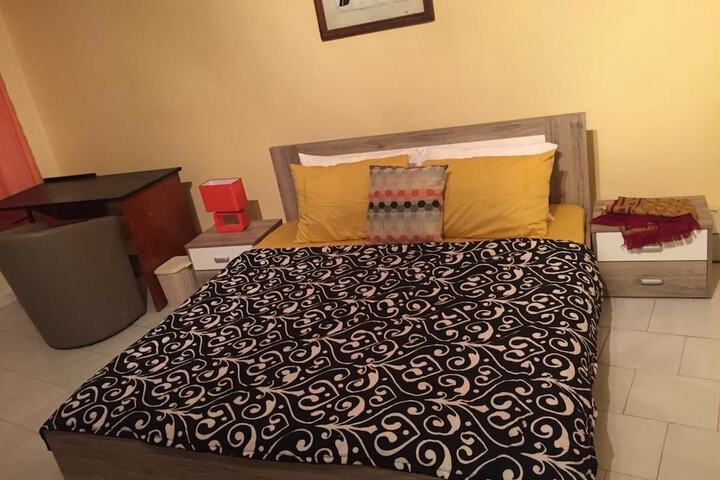 Room 16 of 21