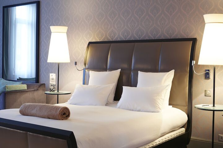 Room 10 of 119