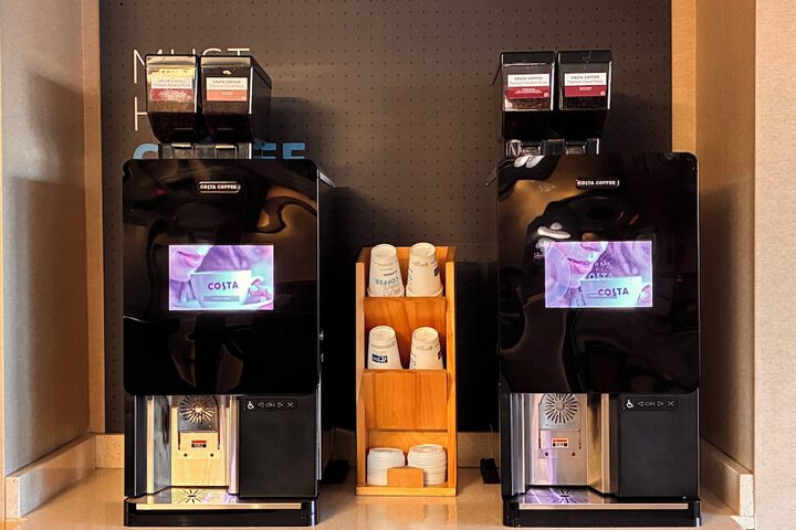 Breakfast/Coffee Service 24 of 28