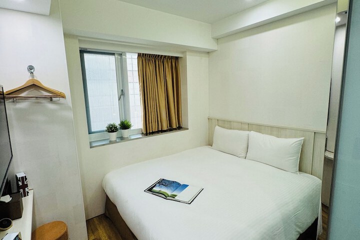 Room 18 of 56