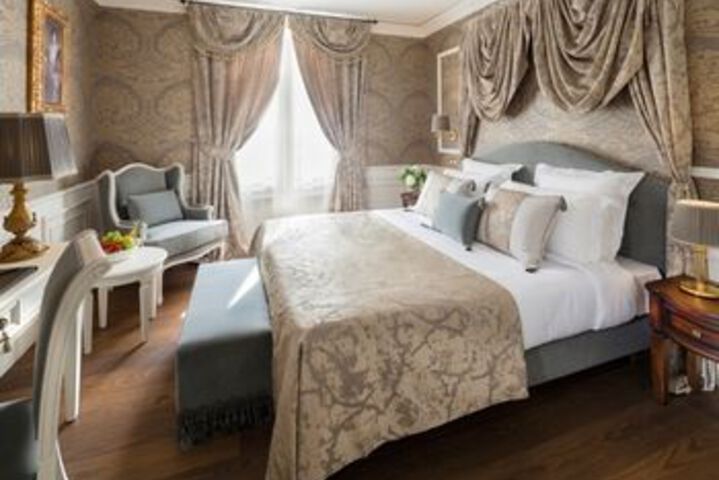 Room 31 of 62