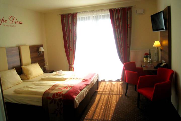 Room 37 of 88
