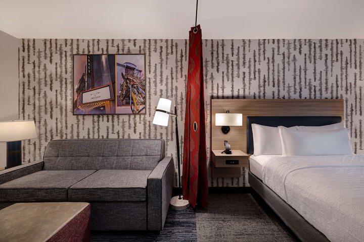 Room 12 of 44
