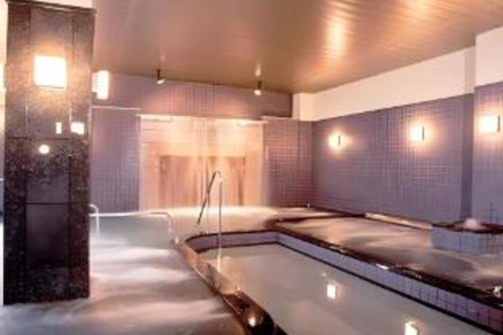 Spa 2 of 20