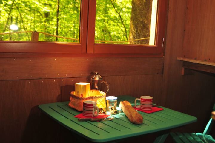 Breakfast/Coffee Service 20 of 36