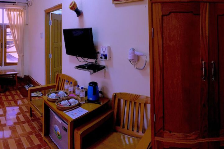 Hotel Interior 64 of 78