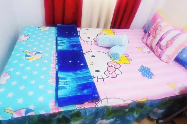 Room 13 of 35