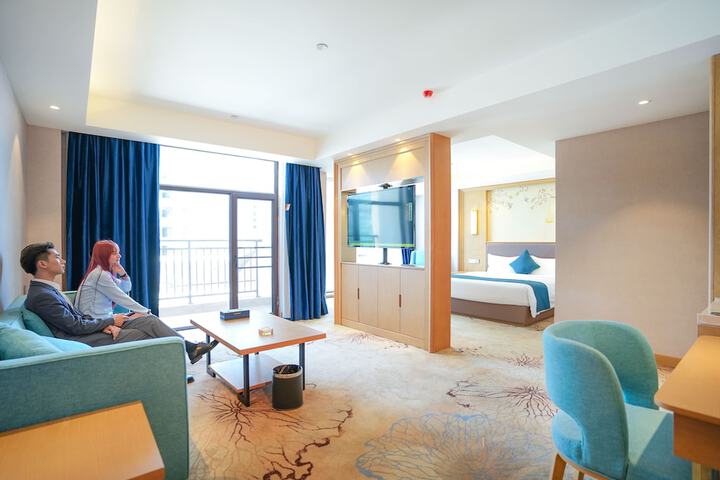 Room 22 of 59
