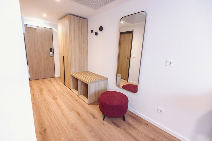 Room 25 of 75