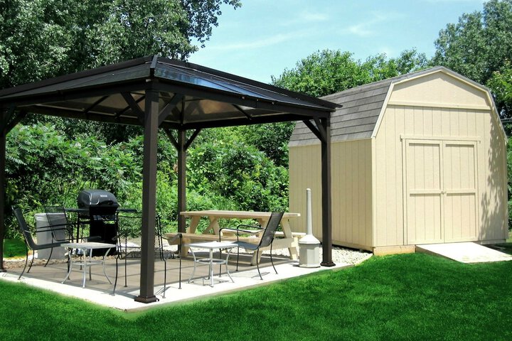 BBQ/picnic area