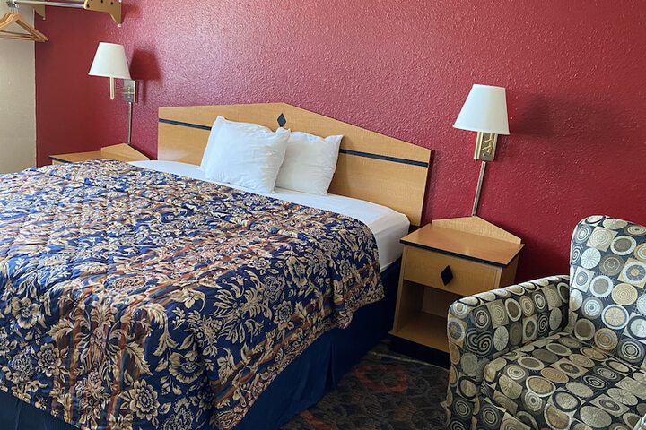 2 Double Beds (3 of 18)