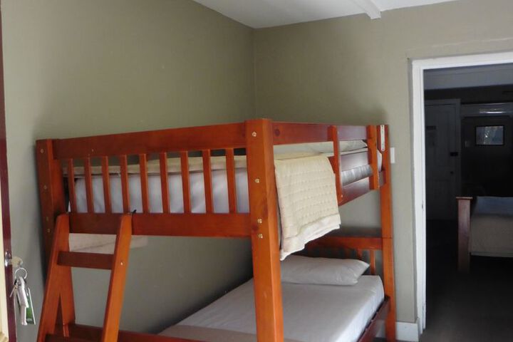 Room 7 of 22