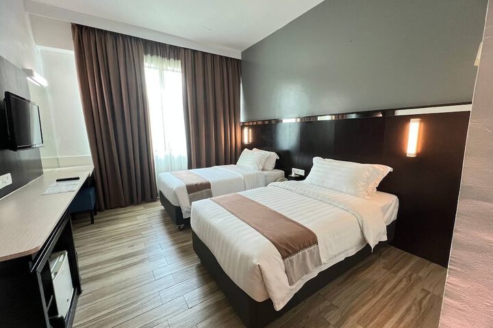 Room 12 of 47