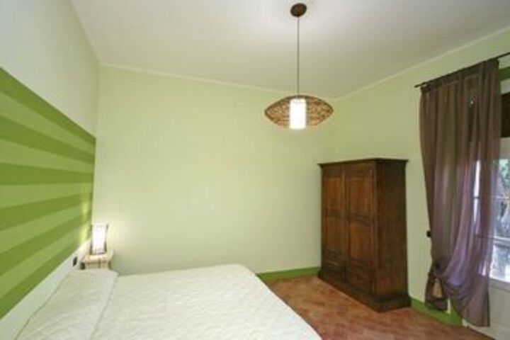 Room 25 of 51