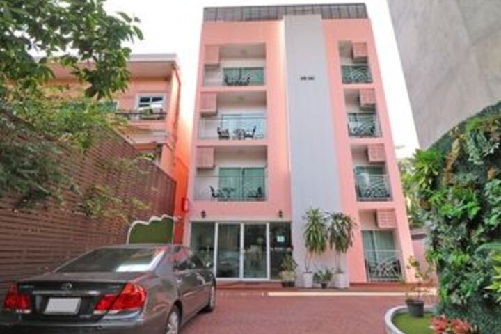 Hotel 43 of 57