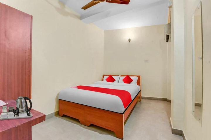 OYO Flagship 808180 Hotel Ritz