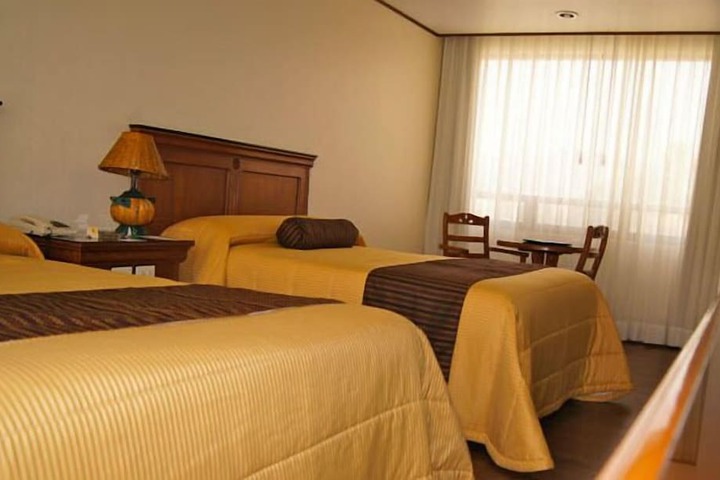Room 14 of 26