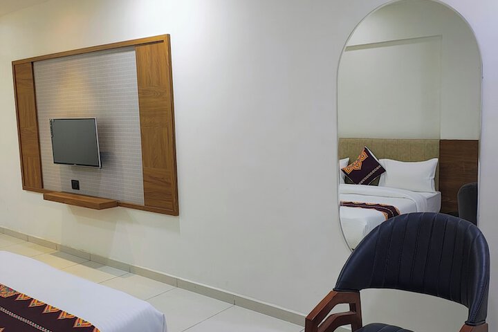 Room 21 of 50
