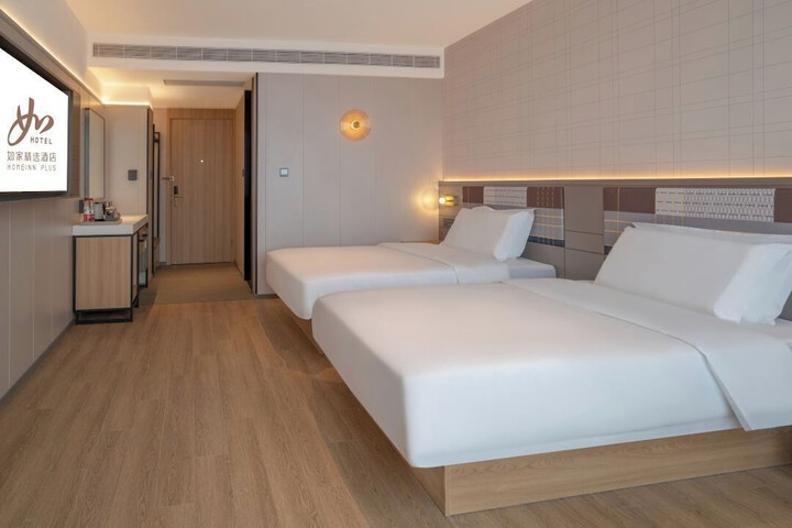 Room 20 of 27